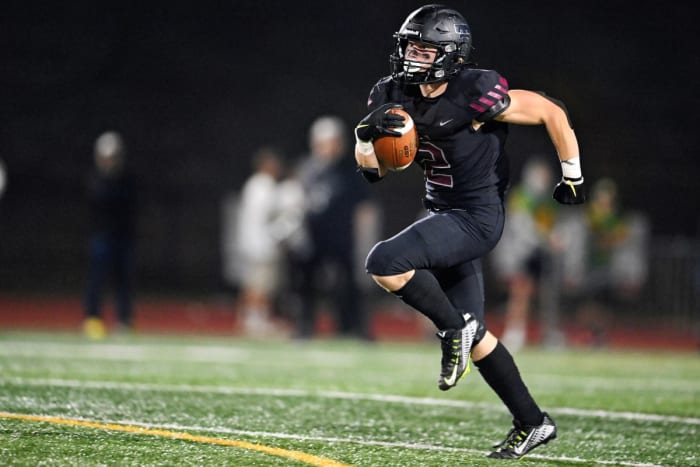 West Linn Tualatin football Oregon October 7 2022 Leon Neuschwander 66